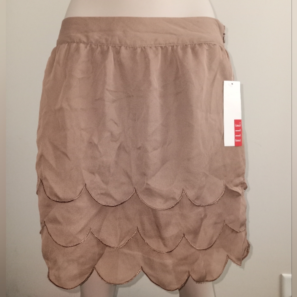 ELLE brown skirt size 10 new with tags